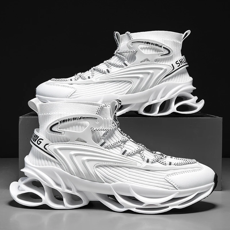 大码男鞋飞织运动轻便跑步鞋缓震刀锋鞋男士休闲百搭夏季透气潮流