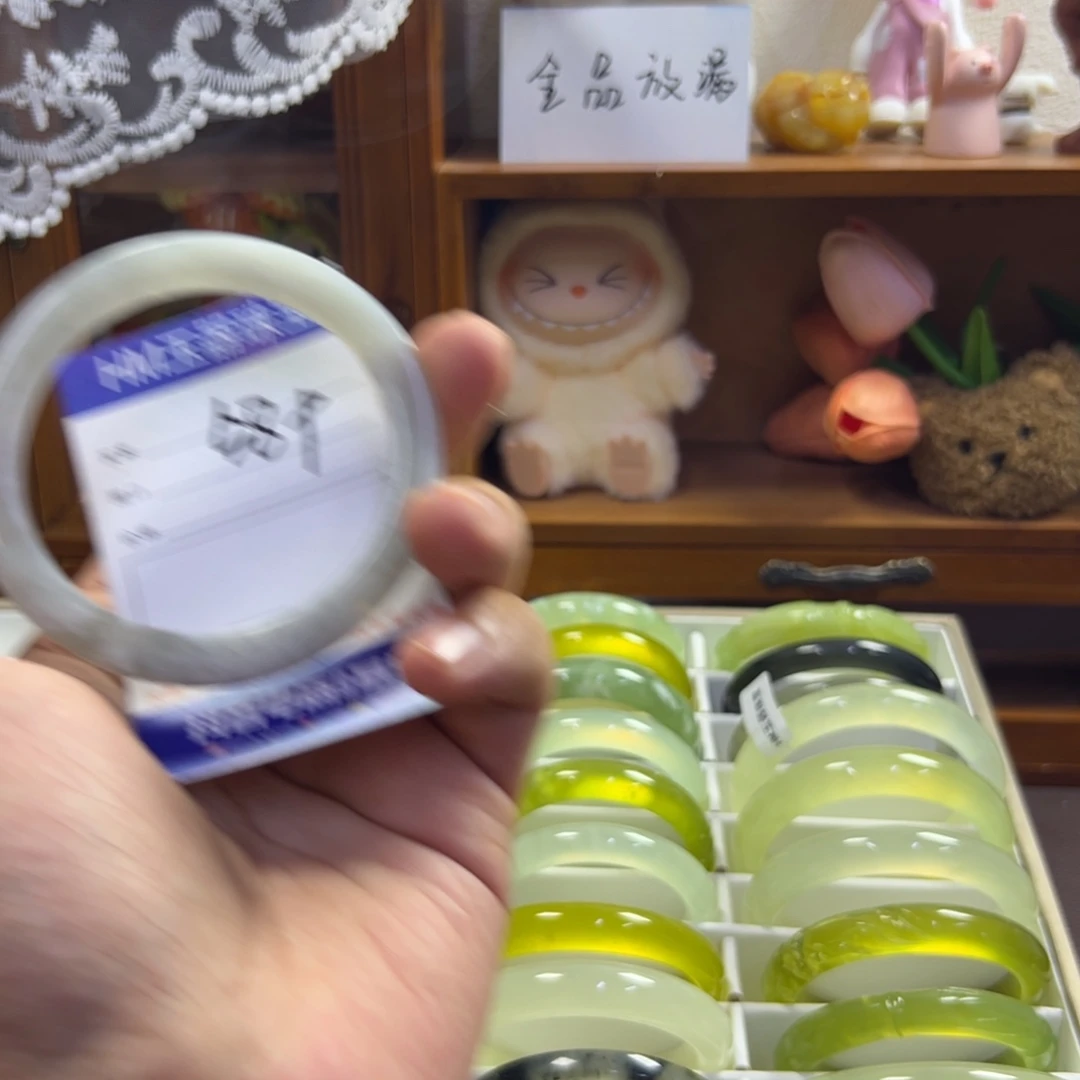 未镶嵌蛇纹石玉手镯334