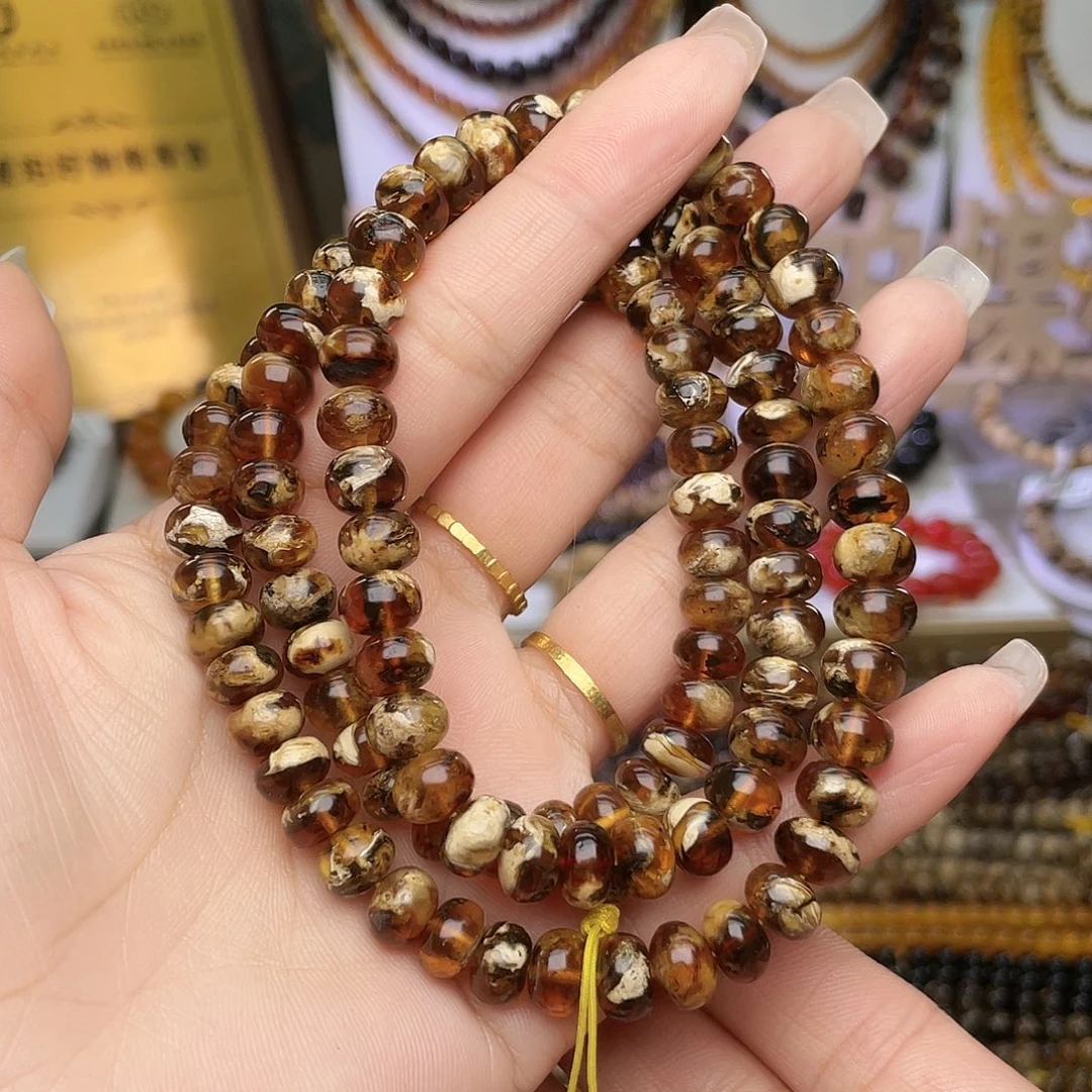 琥珀未镶嵌裸石8+