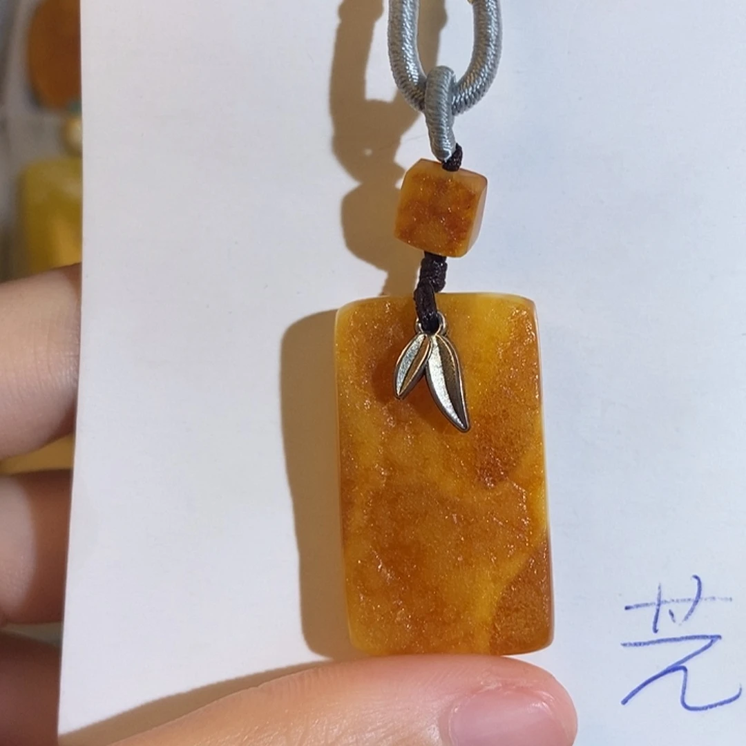 定制琥珀未镶嵌琥珀蜜蜡