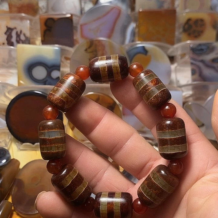 玛瑙/玉髓合金颈饰