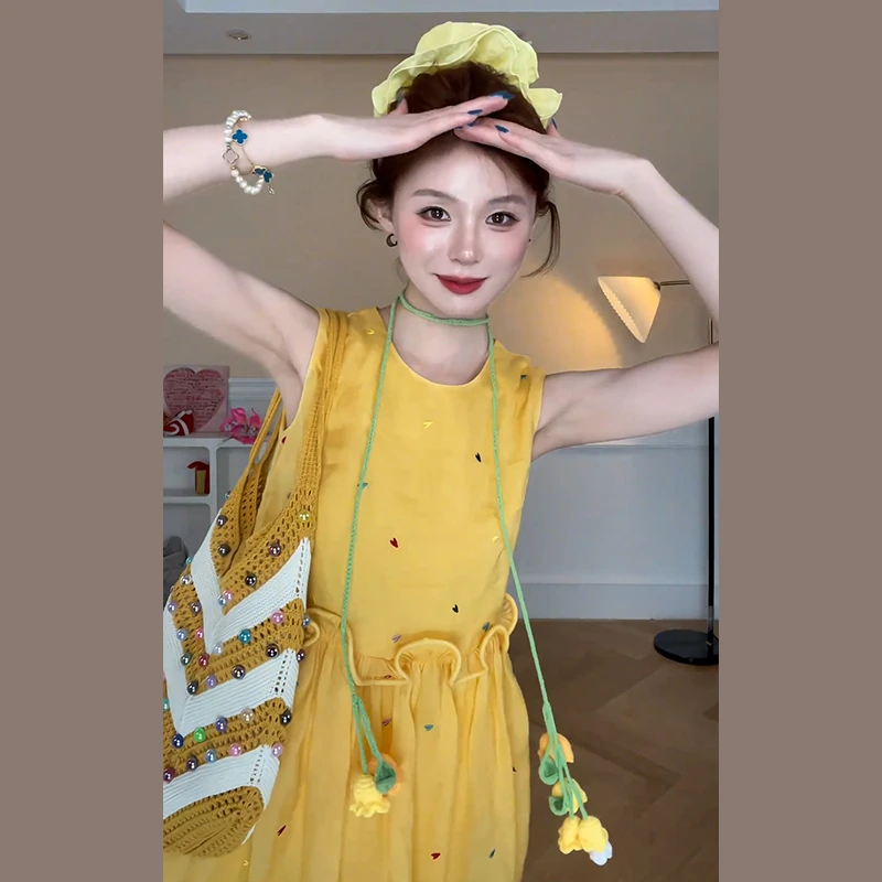 法式黄色无袖连衣裙子女2025新款夏季2025年海边度假风高级感长裙