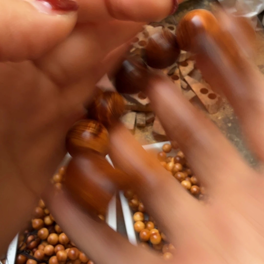 国***伟崖柏太行崖柏2.0闪电干黑油