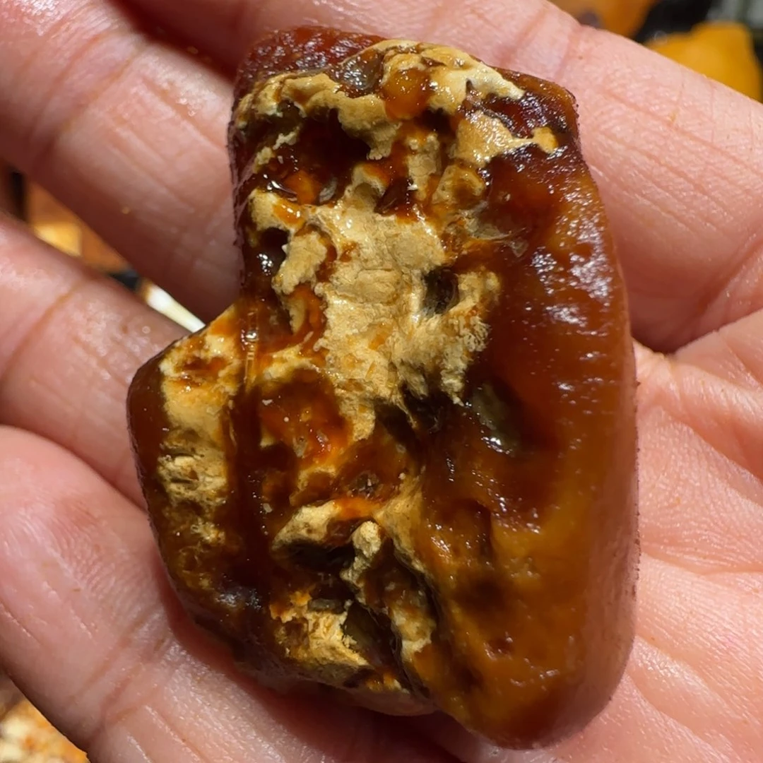 定制琥珀未镶嵌专属定制