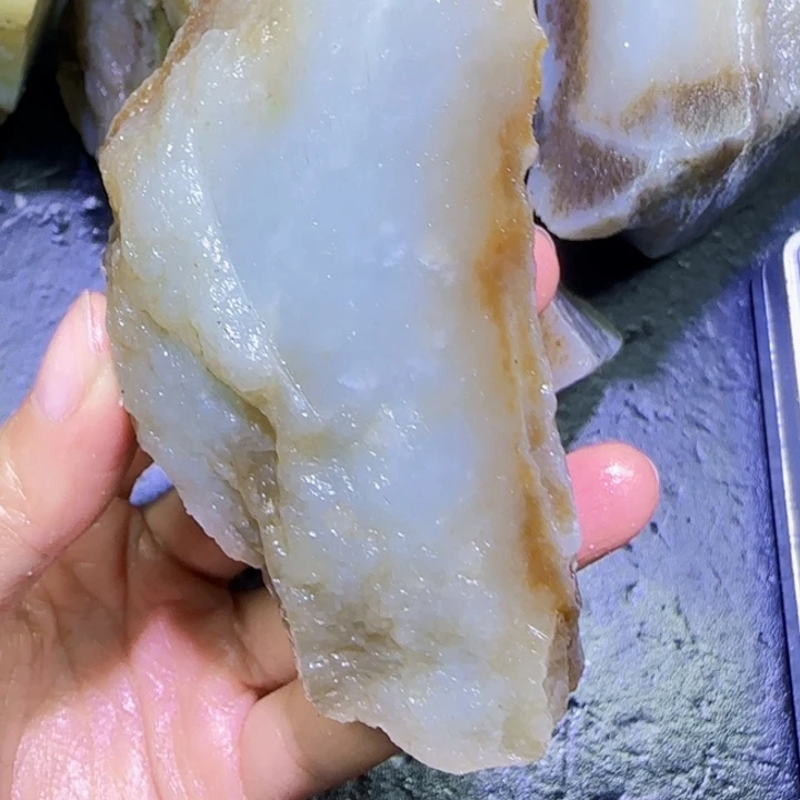 和田玉（糖玉）未镶嵌珠宝半成品