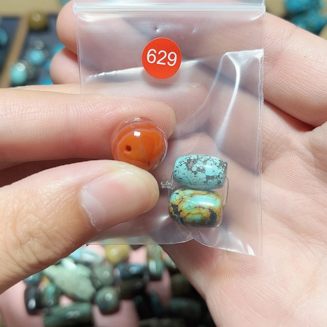 我***r玛瑙/玉髓未镶嵌圆珠桶珠老型手串！！