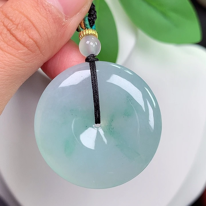 颈饰未镶嵌翡翠平安扣 35.3x5.8mm