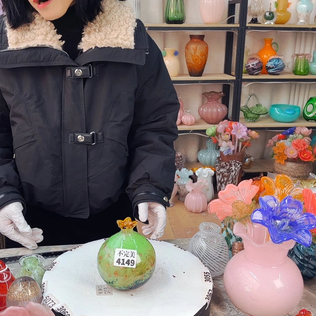 4149石榴福利家悦琉璃工艺品不完美