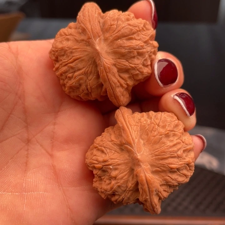 吊坠文玩核桃血麒麟