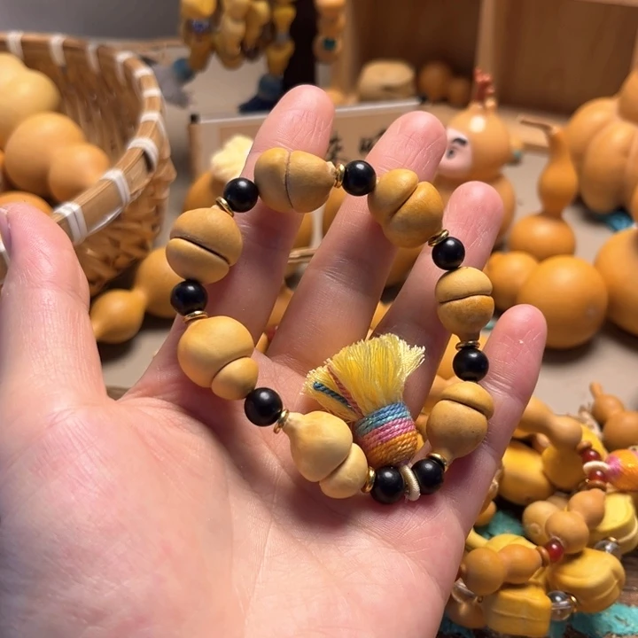 兔****圆钱袋手串葫芦葫芦