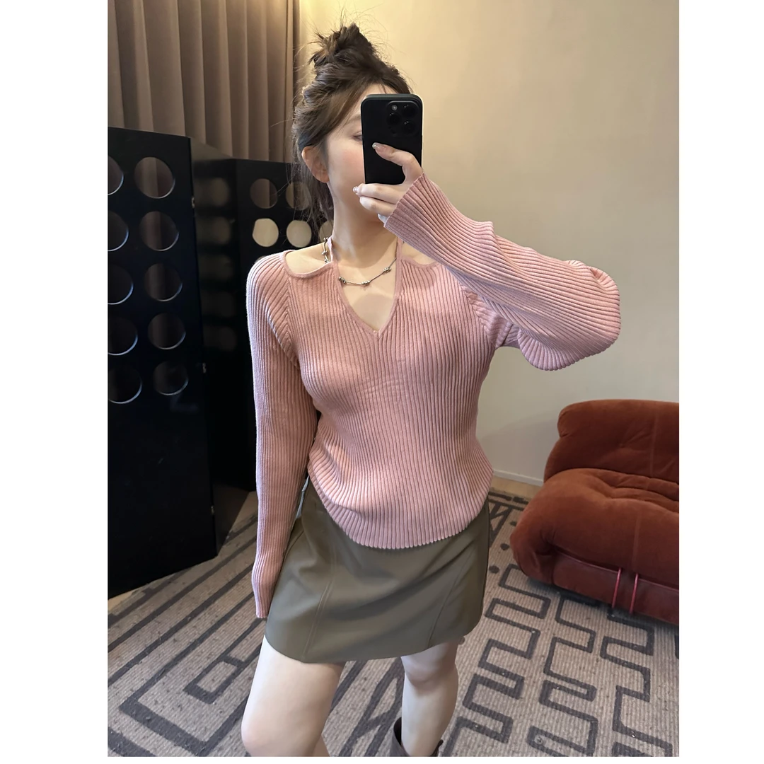 软软【秋季迷人精】领针织露肩假两件百搭气质显瘦修身上衣