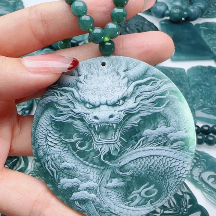 翡翠未镶嵌颈饰多样性发货天然A货翡翠
