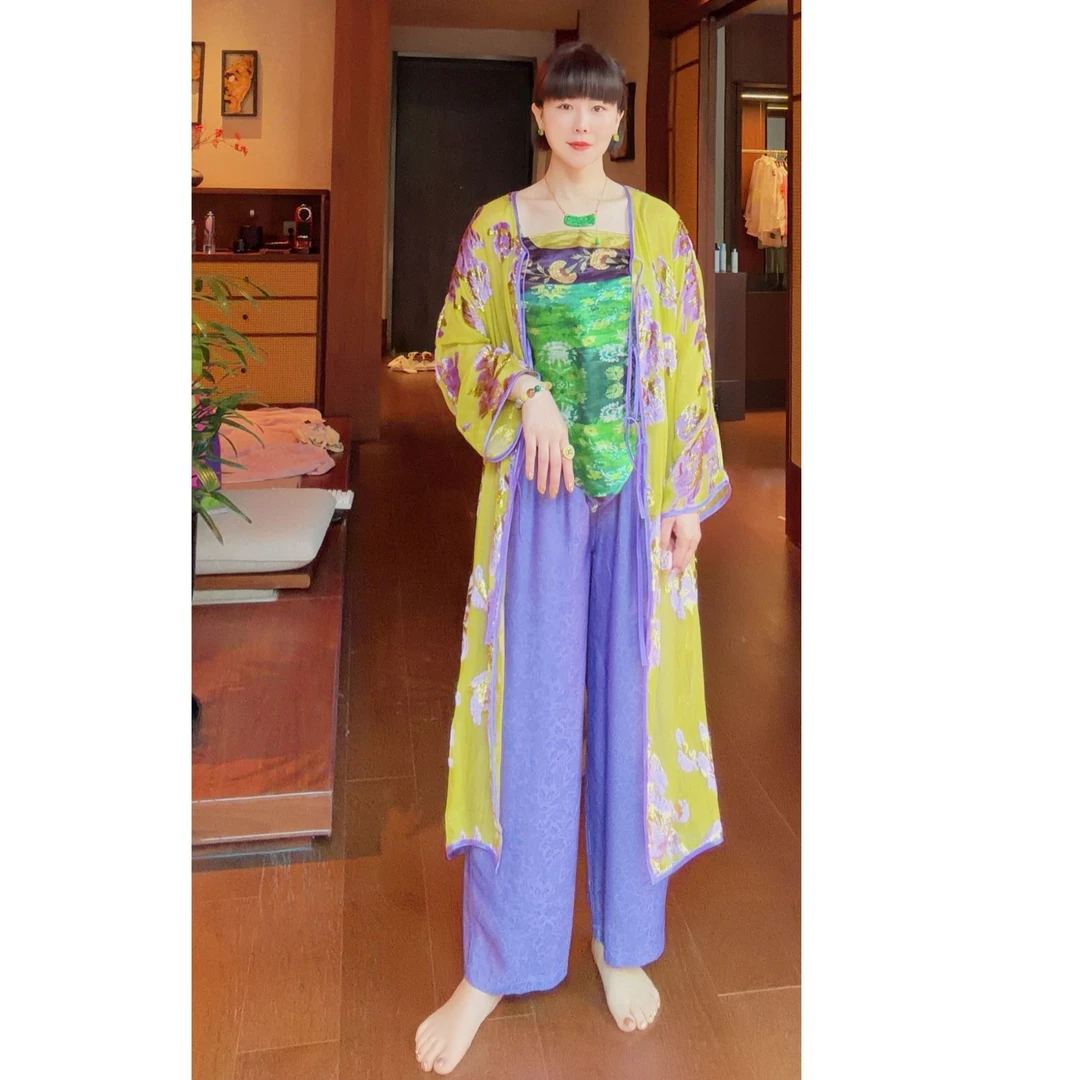 3673《紫韵琉璃》植绒长款外披外套