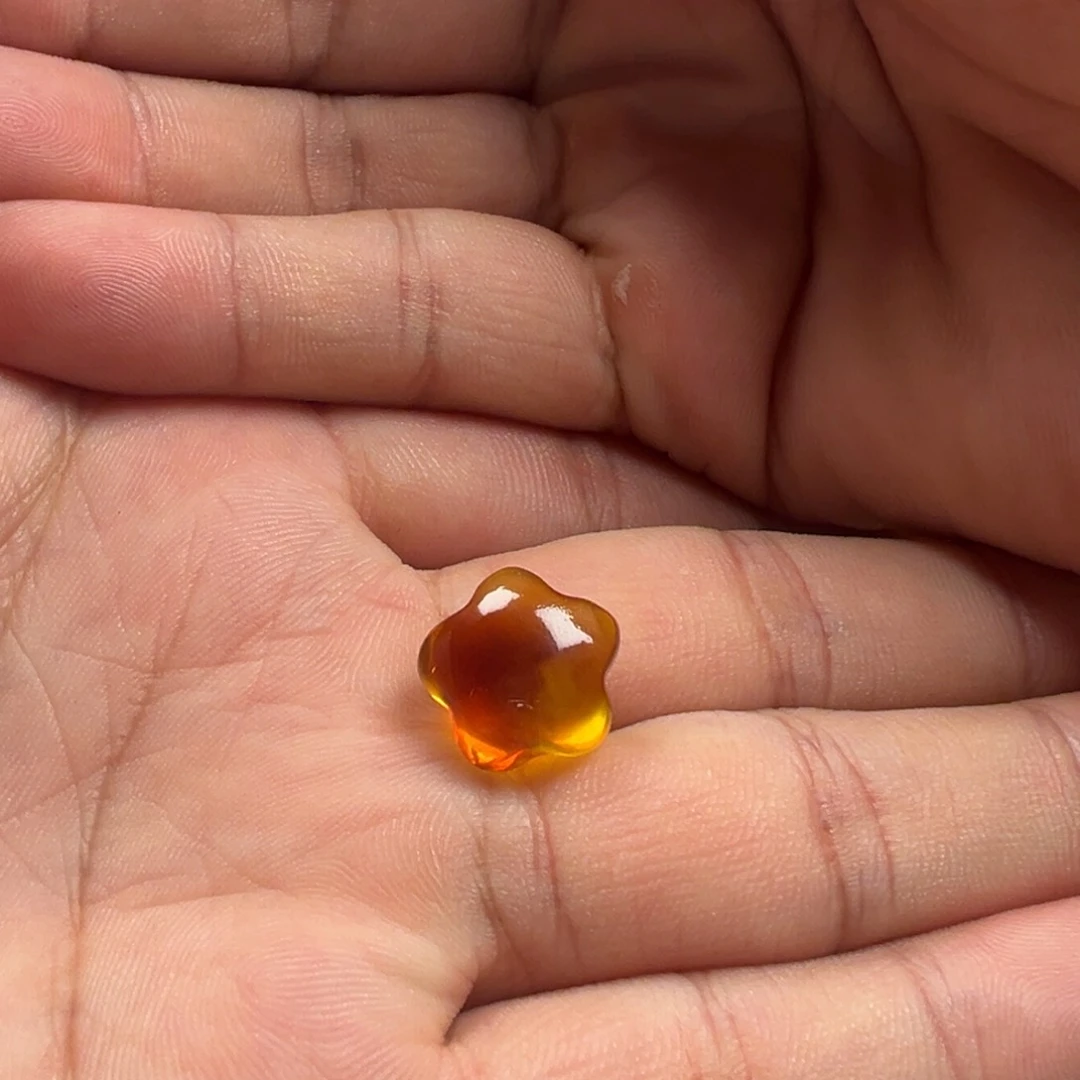 蜜蜡颈饰未镶嵌俏色星星提溜吊坠（打孔不退换）