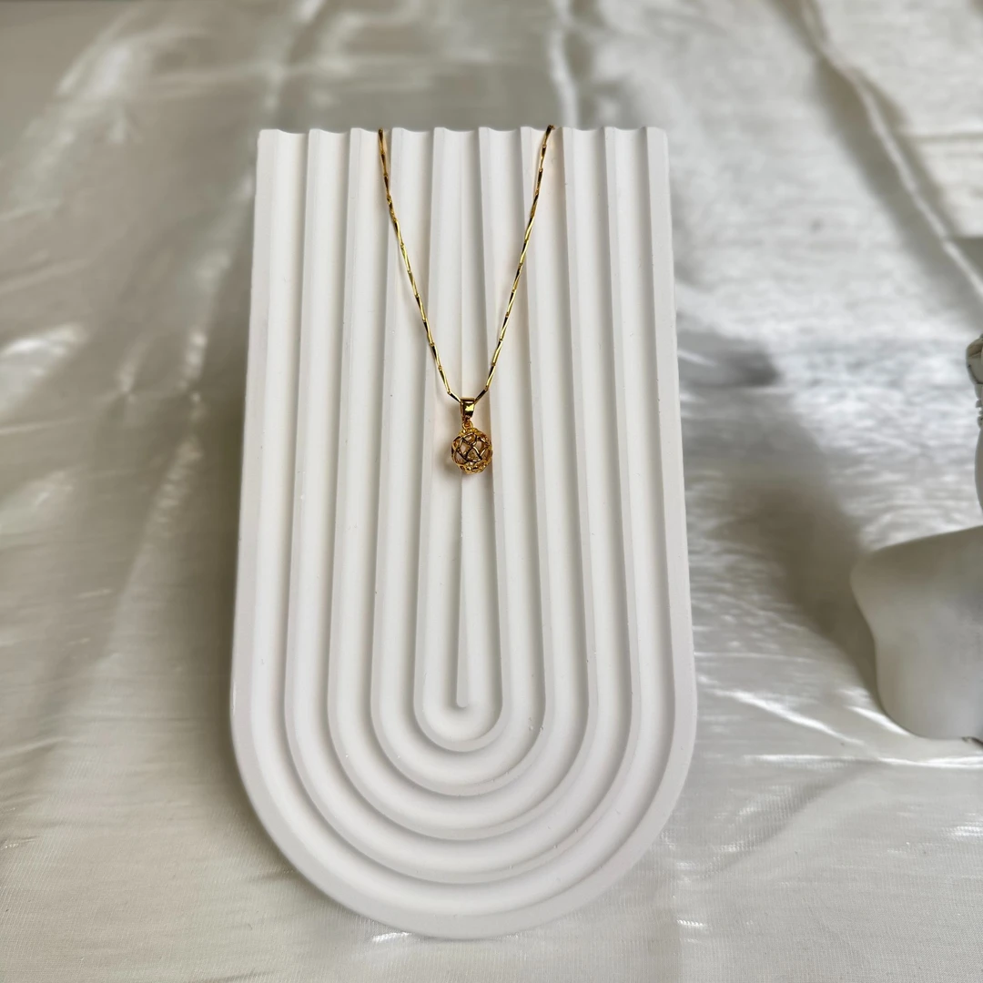 铜合金项链 菲纳孜金圆项链 百搭精致简约镶嵌复古气质金色坠链