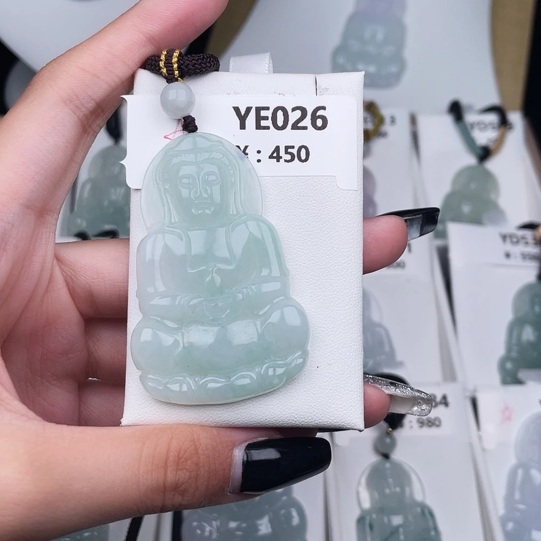 翡翠未镶嵌颈饰YE026