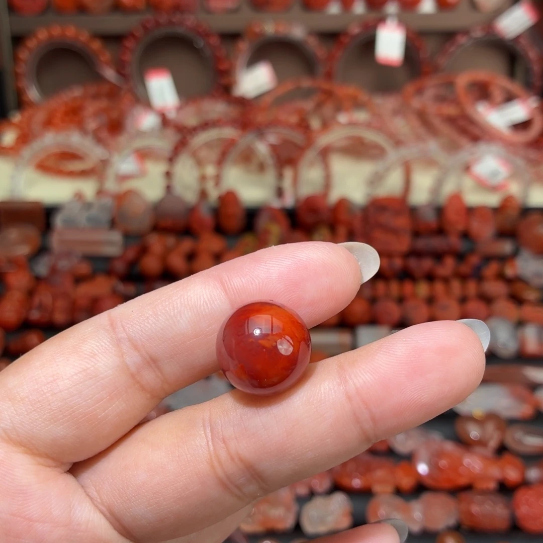 ****D南红玛瑙未镶嵌颈饰单珠