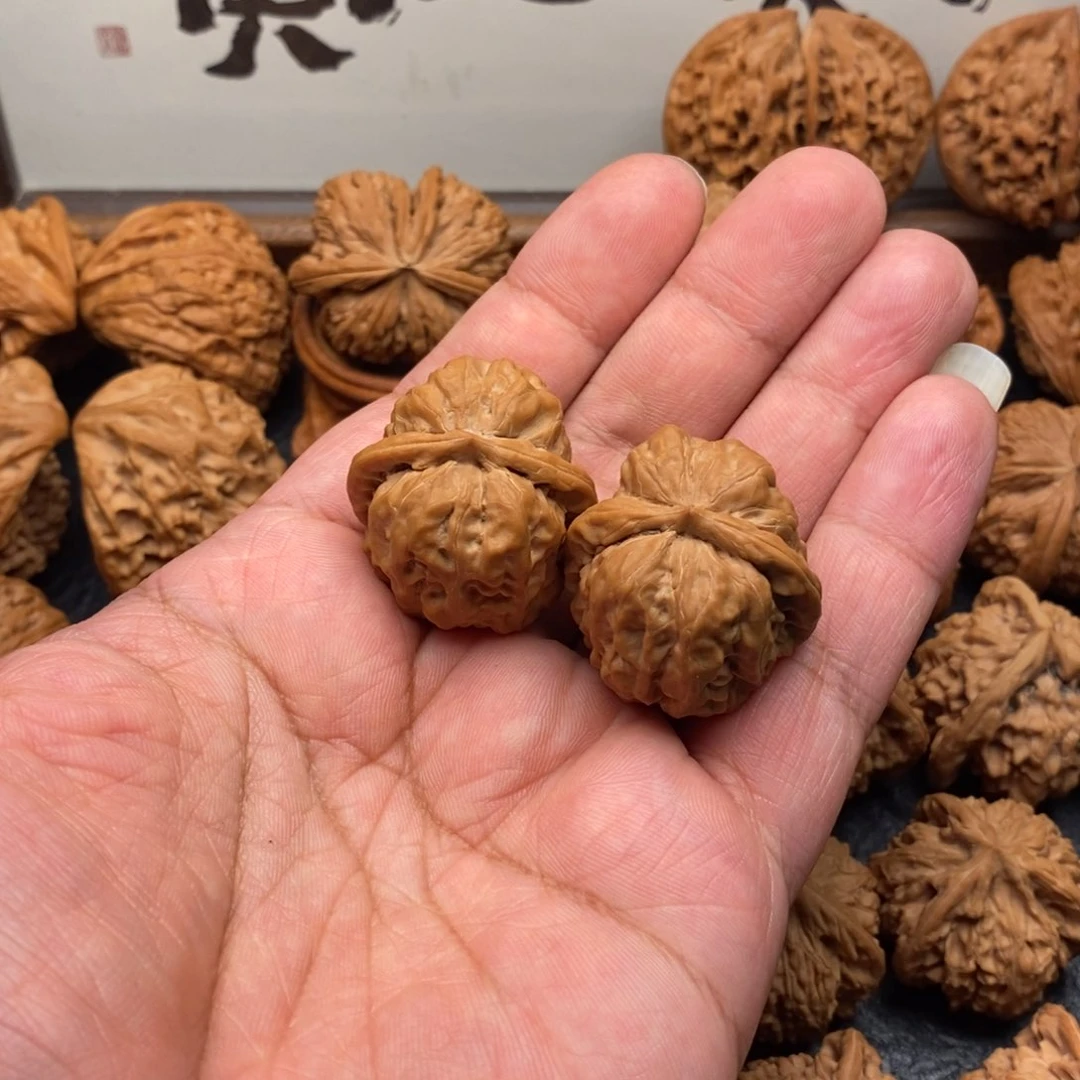 文玩核桃把件蛤蟆