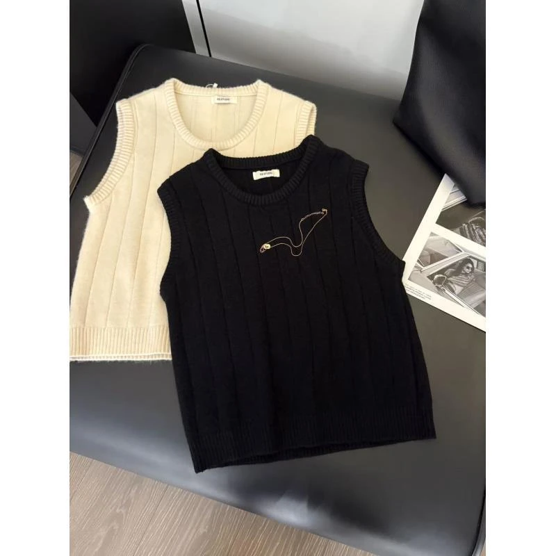BX5200 2025秋冬叠穿!韩系轻熟百搭宽松休闲马甲背心女 55