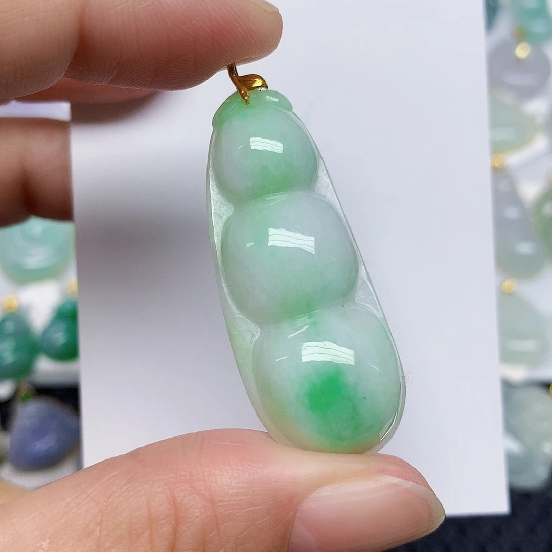 翡翠18K金镶嵌颈饰356789