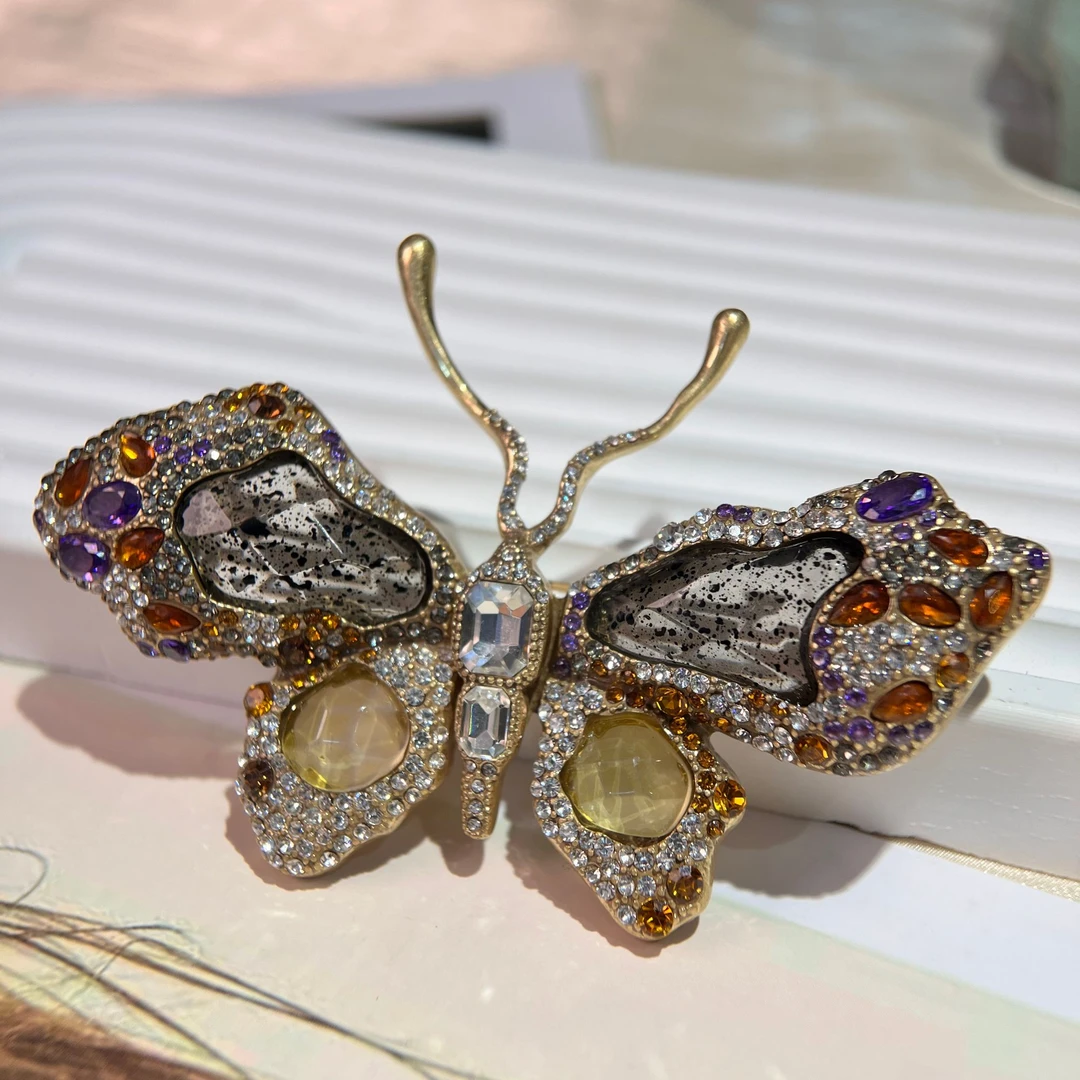 铜合金仿水晶胸针 澜七--星蒂皇家蝴蝶手工轻奢重工胸针-S3249