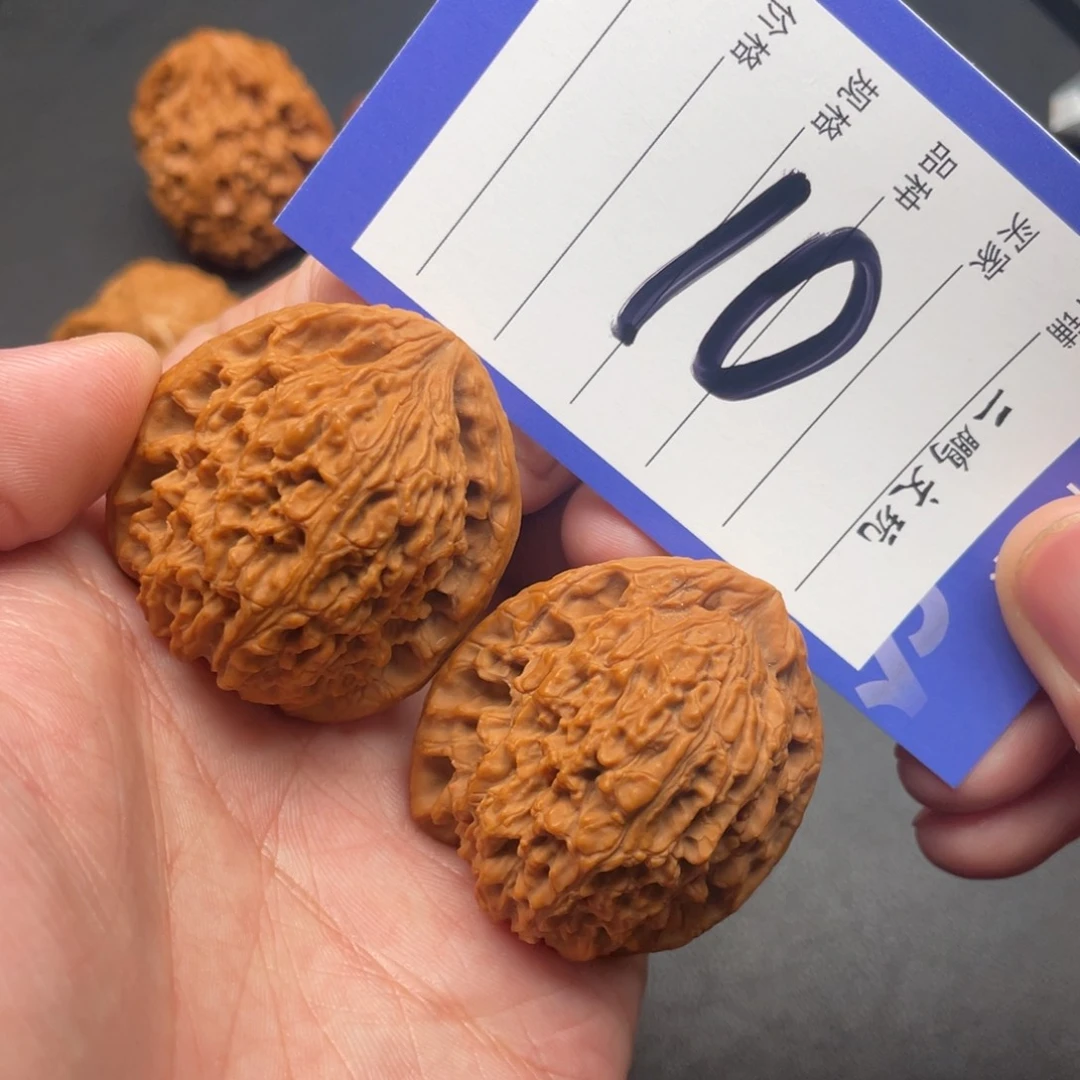 文玩核桃把件南疆石39