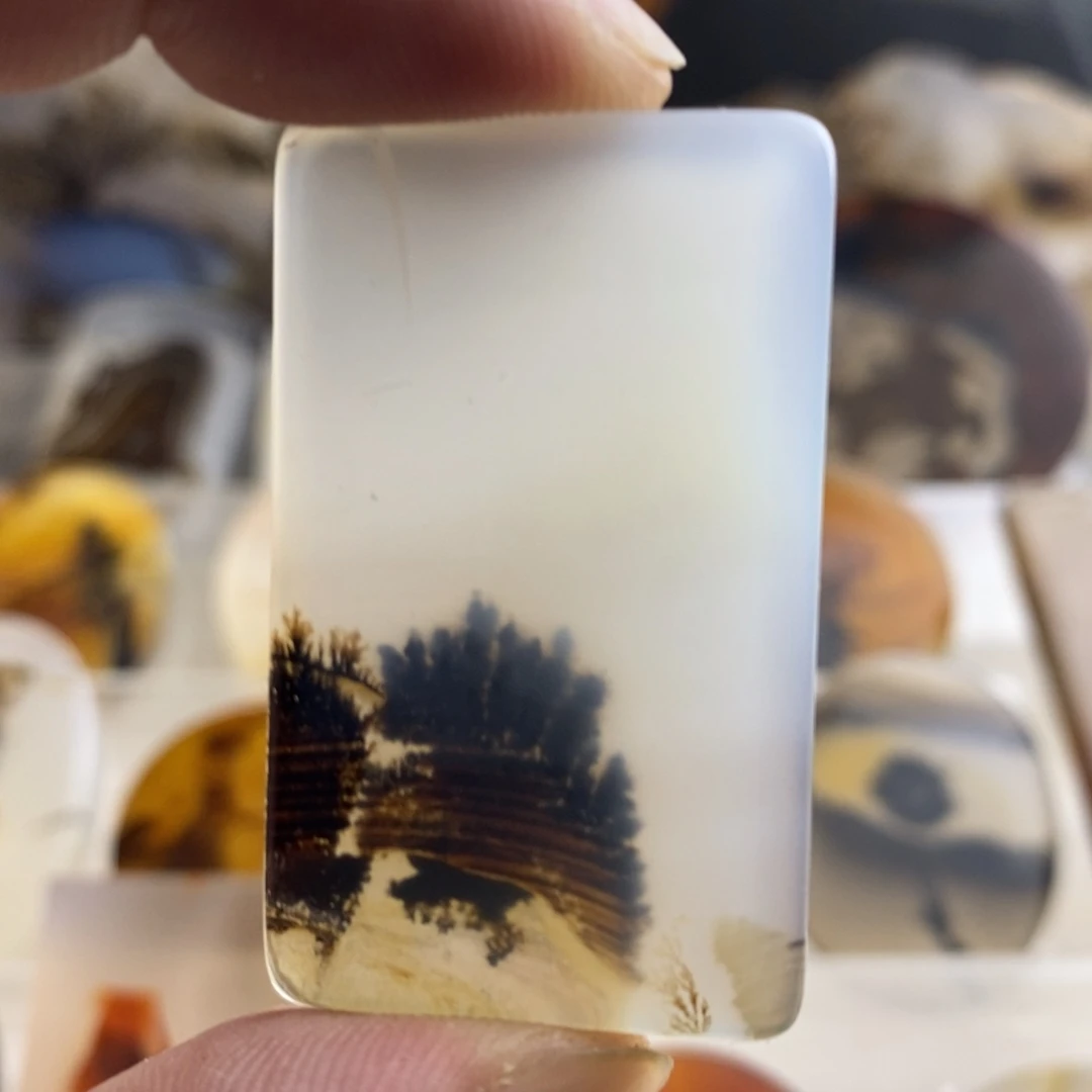 玛瑙/玉髓吊坠未镶嵌