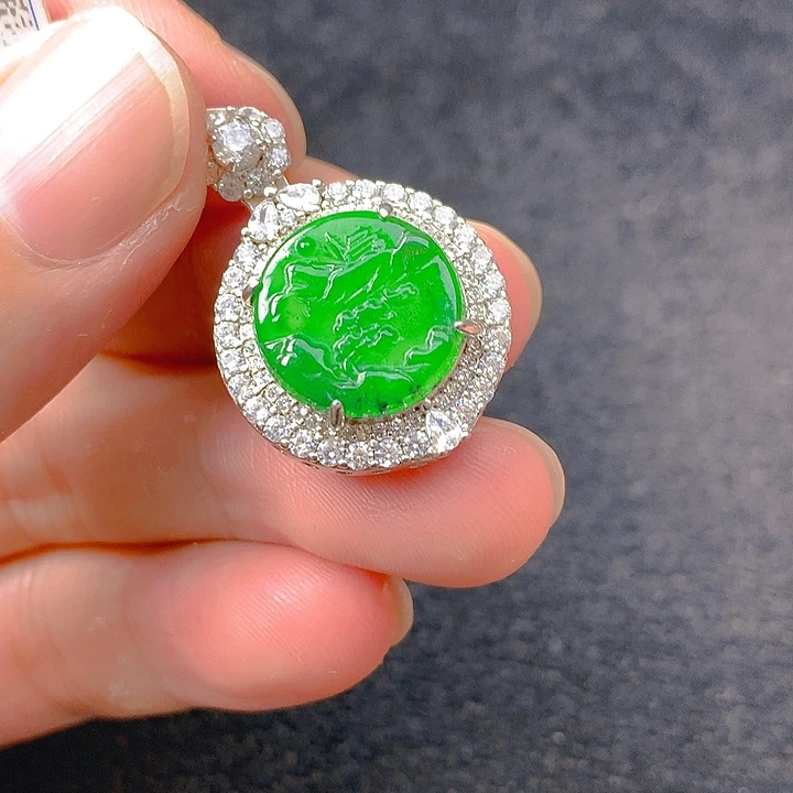 翡翠银S925镶嵌颈饰