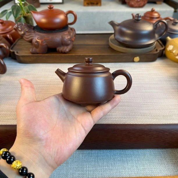 宜兴原矿紫砂壶金钟紫泥200cc