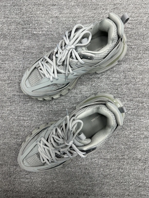 99新 Balenciaga/巴黎世家 41 巴黎世家track 老爹鞋灰色