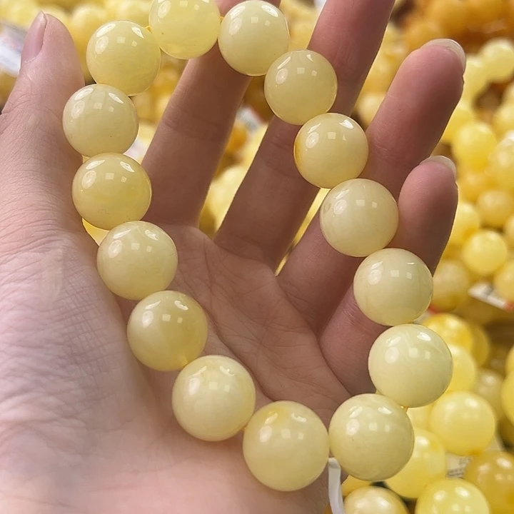 未镶嵌琥珀珠宝奇石