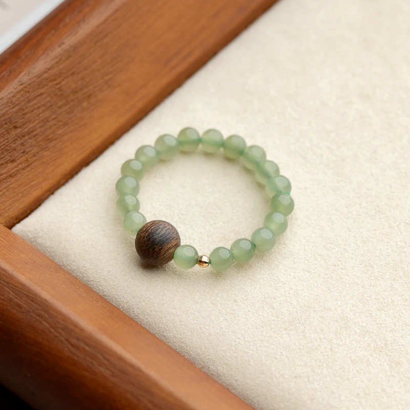 沉香【18K】莺歌绿奇楠沉香6mm和田玉碧玉戒指弹力绳精致轻奢圆珠