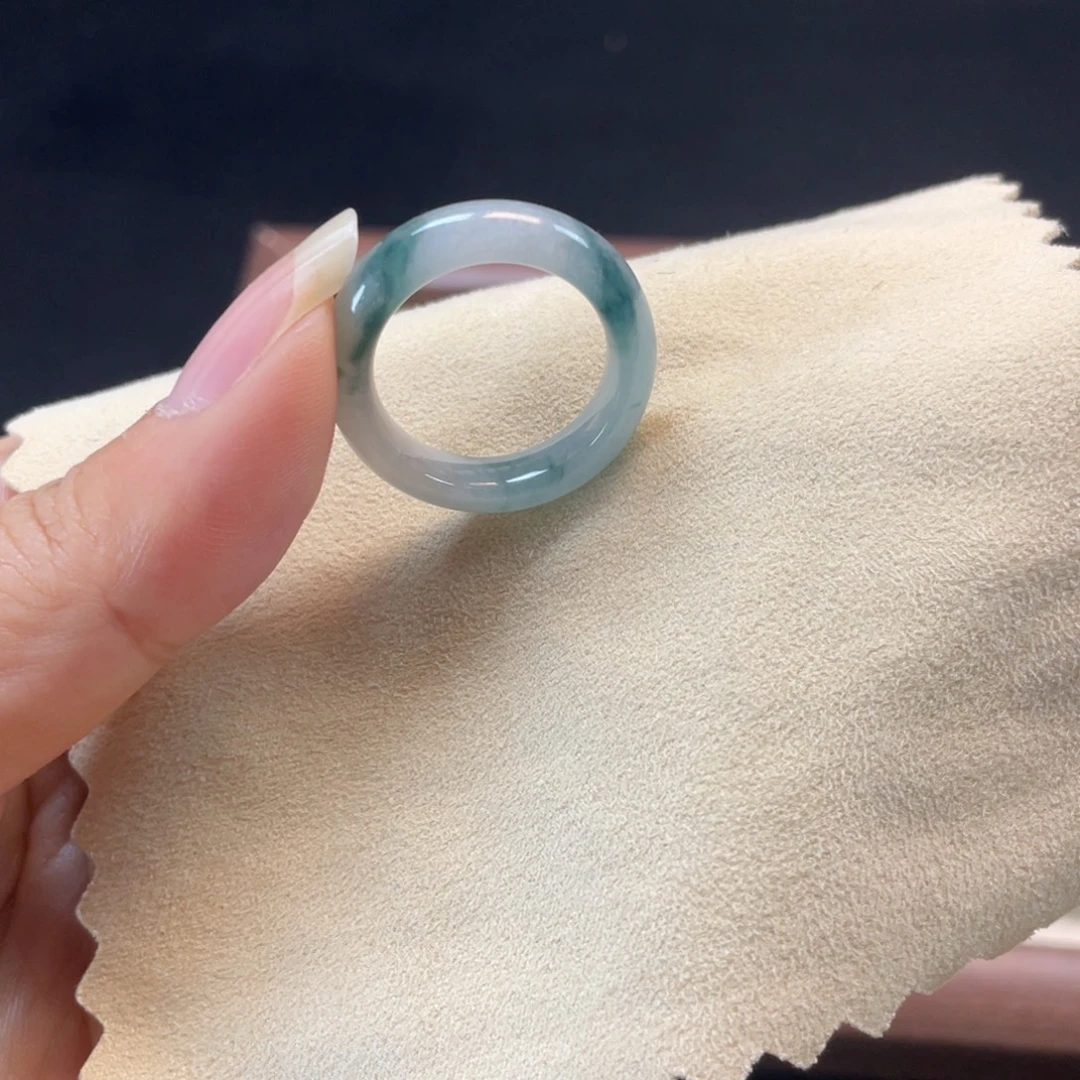 翡翠未镶嵌戒圈开播福利17