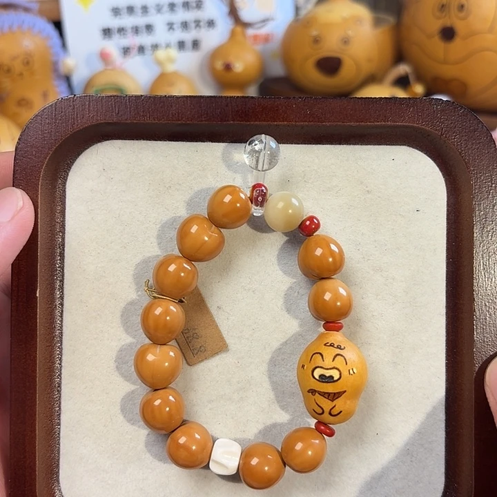 猴头屁桃开口笑手串