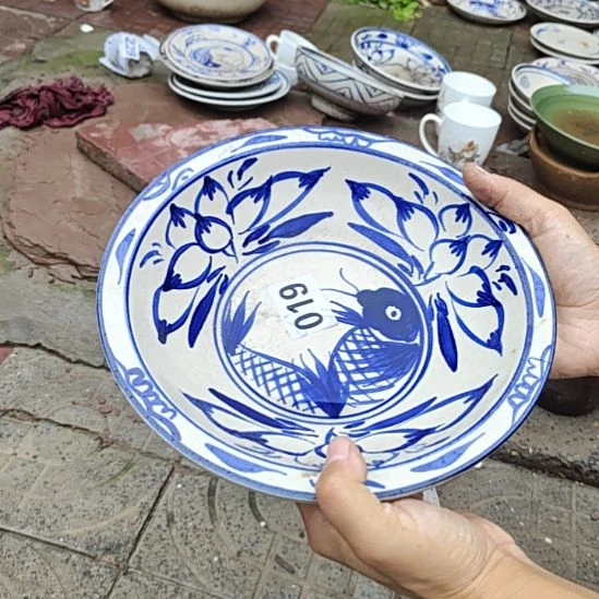 库存微瑕鱼盆一个