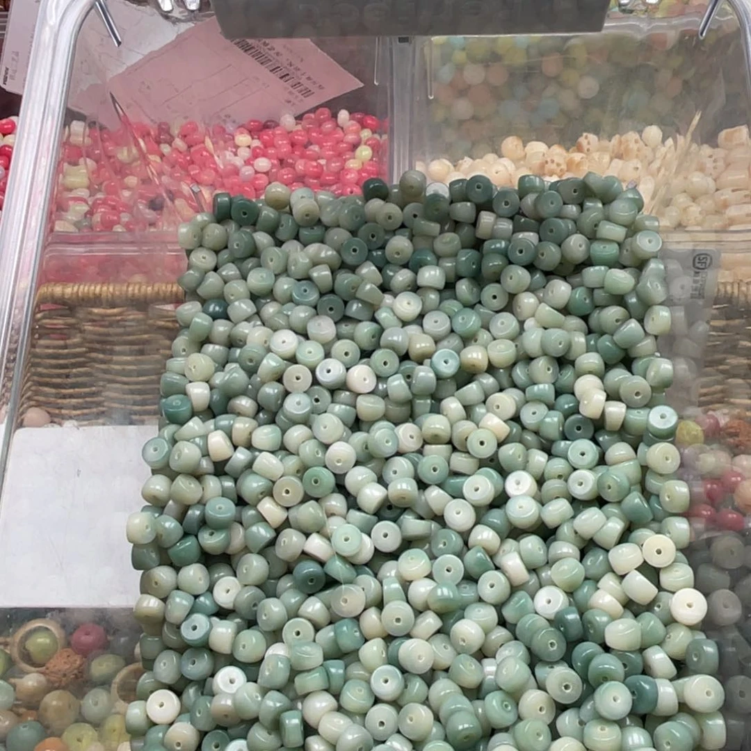 吊坠白玉菩提z9/120颗青提奶绿小肠