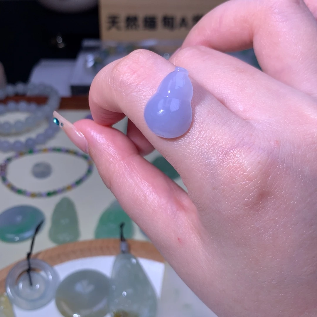 未镶嵌定制翡翠葫芦