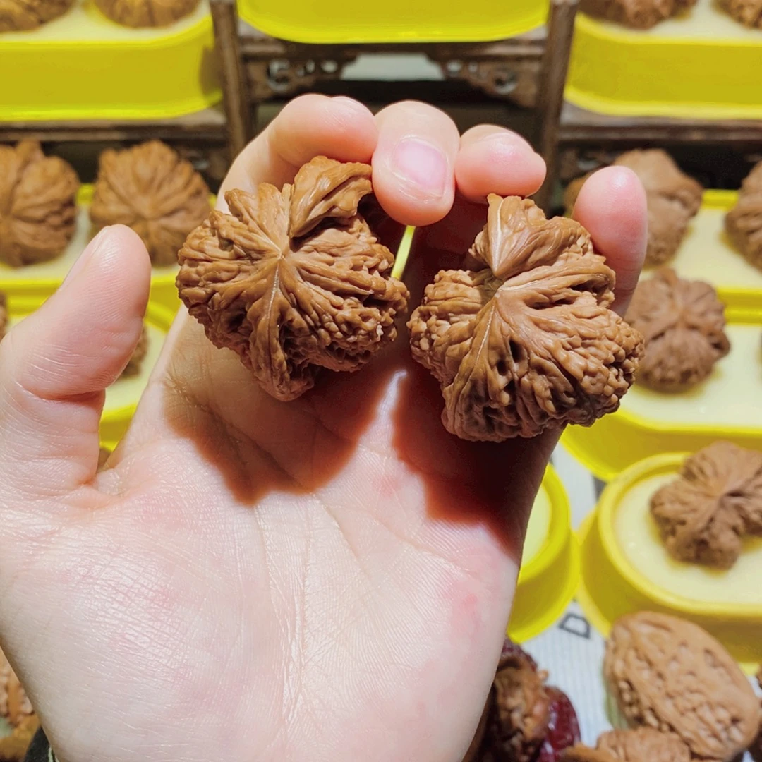 吊坠文玩核桃南疆牛