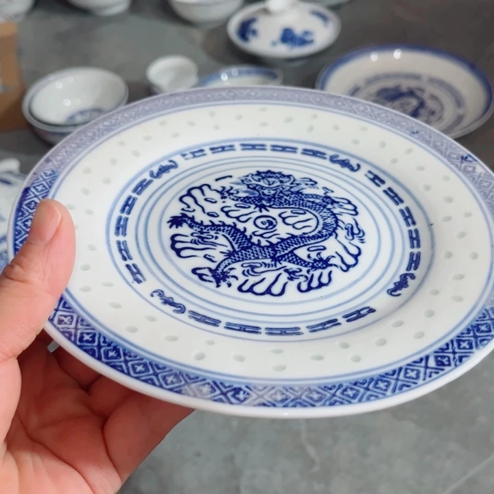 青花玲珑8寸平盘龙纹2个之*