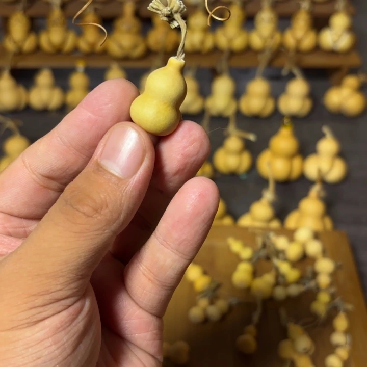 @***吖葫芦咕噜咕噜咕噜