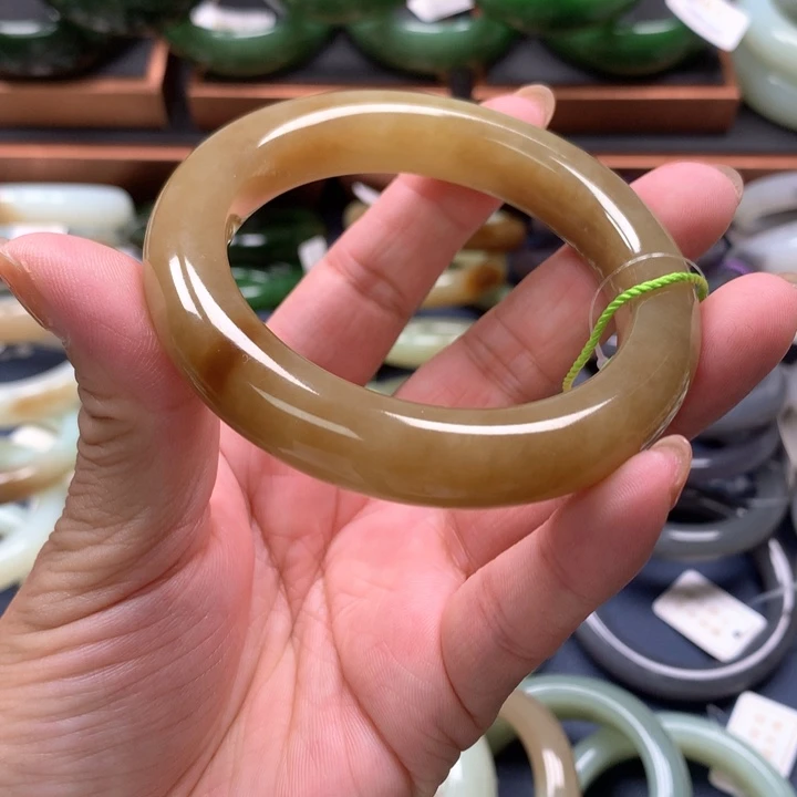 【闪购商品】未镶嵌手镯和田玉