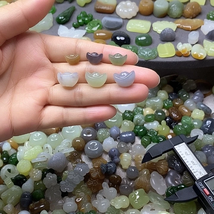 未镶嵌和田玉挂件元宝68一个多样性发其一