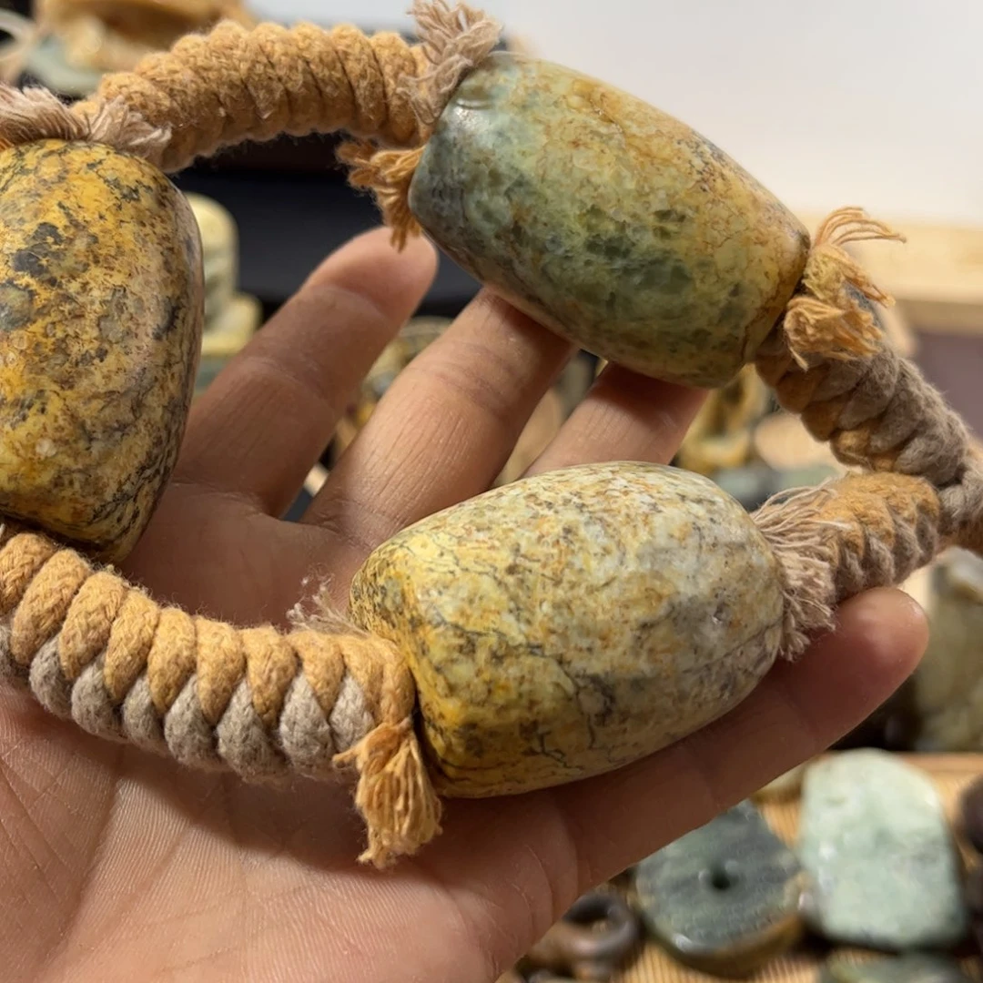 破***勒岫岩河磨玉（透闪石质玉）未镶嵌把件