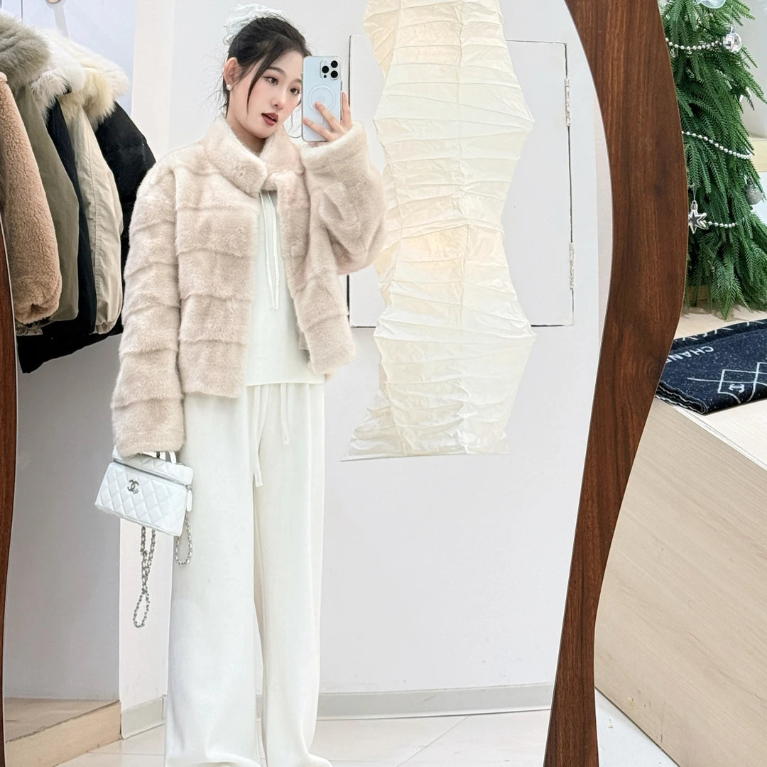 冬季韩系复古立领加厚环保毛毛女款外套