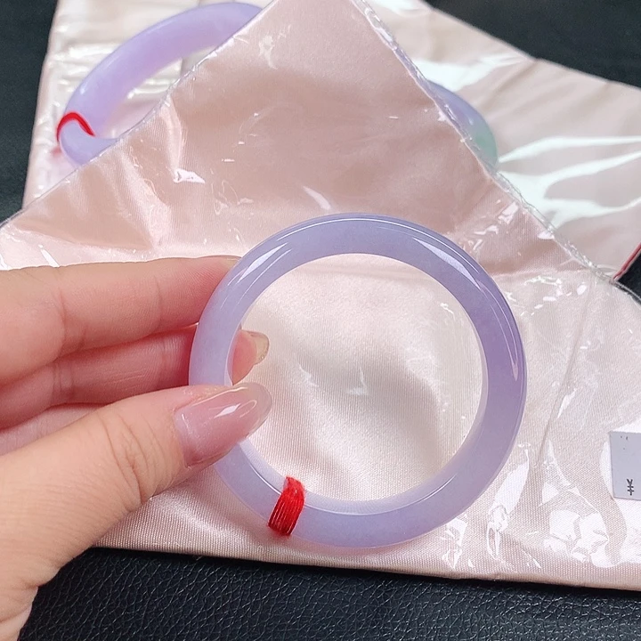 未镶嵌手镯翡翠大*莹8716ccvbb