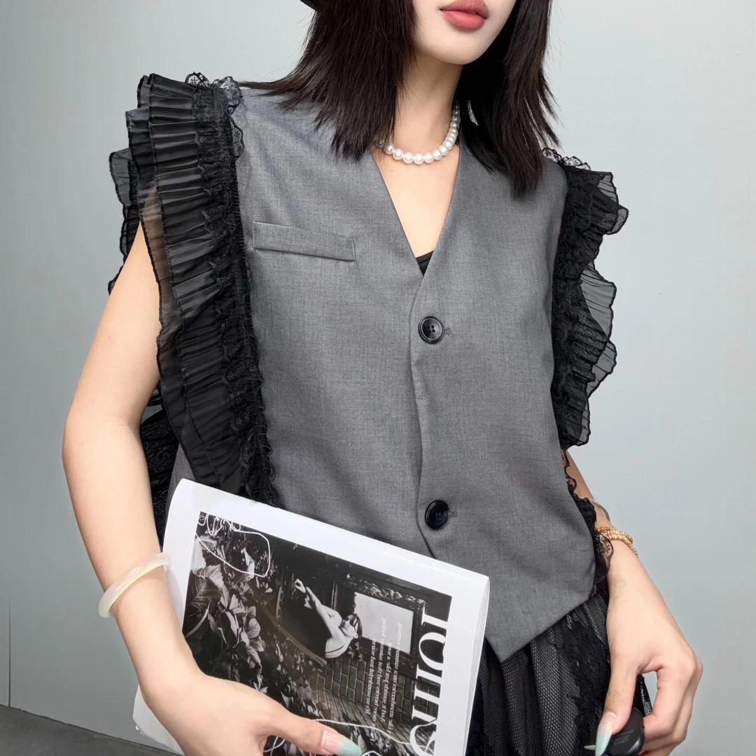 5229#夏季新款蕾丝袖飞飞袖设计款小众西装马甲宽松休闲无袖衬衫
