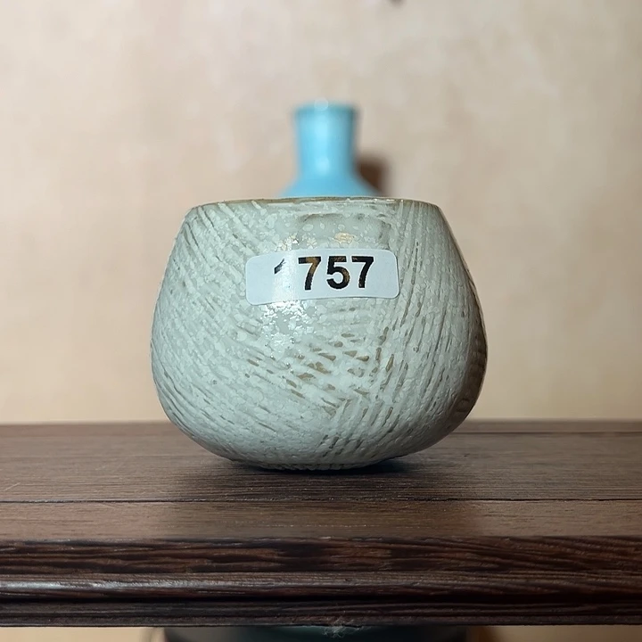 L***L罐1757000000000000