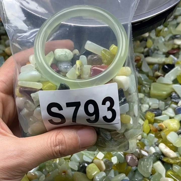 蛇纹石玉未镶嵌鱼缸石