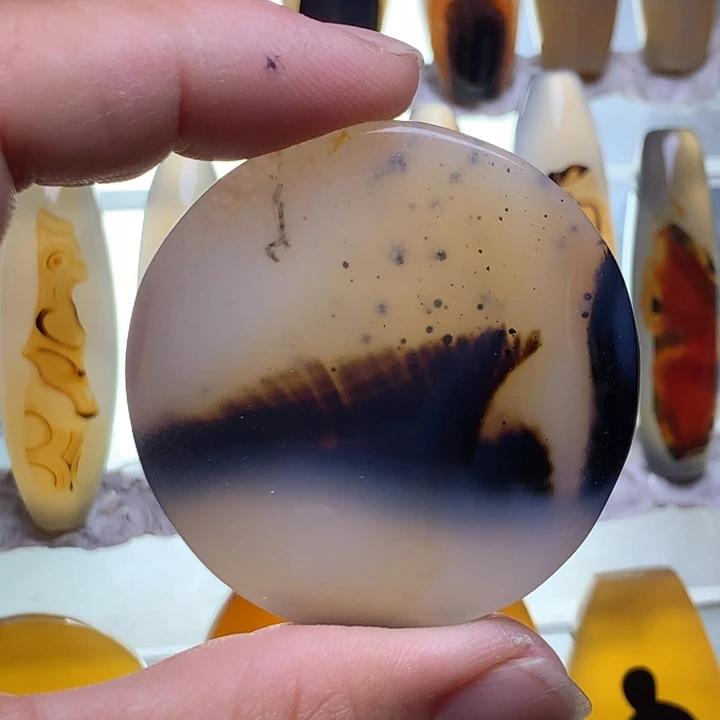 玛瑙/玉髓颈饰未镶嵌13