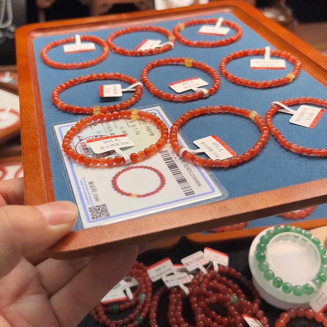 南红玛瑙未镶嵌手链